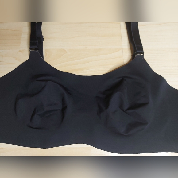 Knix Black Wireless Bra - Picture 2 of 5
